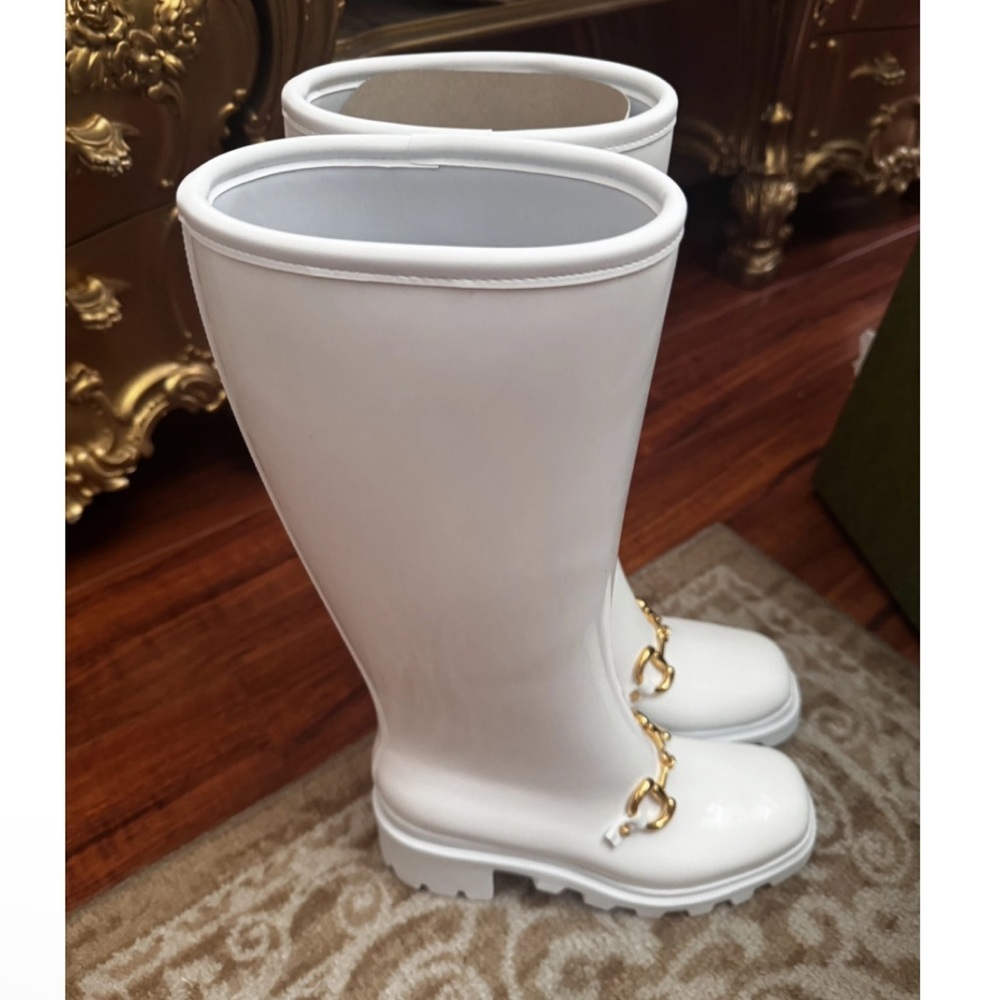Gucci Horsebit Knee High Boots rubber
Wellington boots gold hardware NWT - Picture 7 of 10